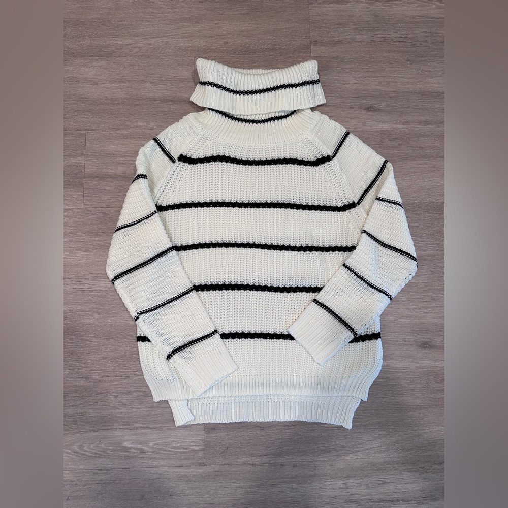 NWOT Boutique cream with black stripe funnel neck sweater size medium